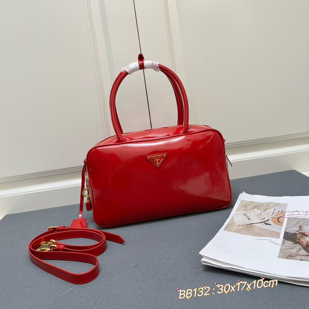Pra*a top handle bags